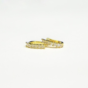 Argola Metade Cravejada