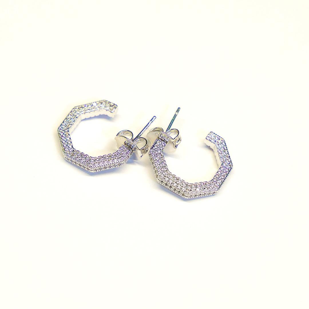 Argola Pequena Cravejada