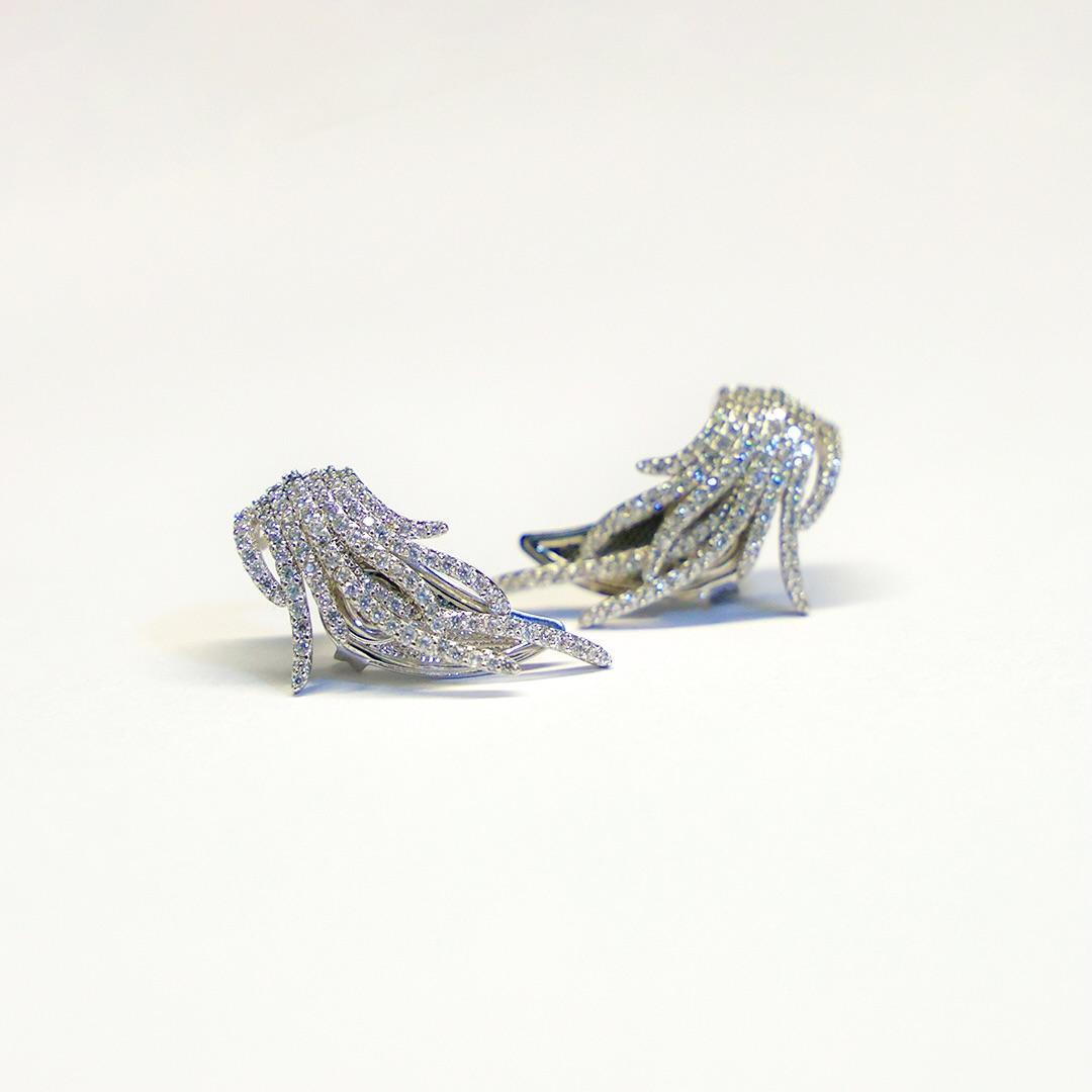 Brinco Sereia Cravejado